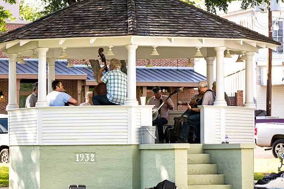 Gazebo MLL_1174